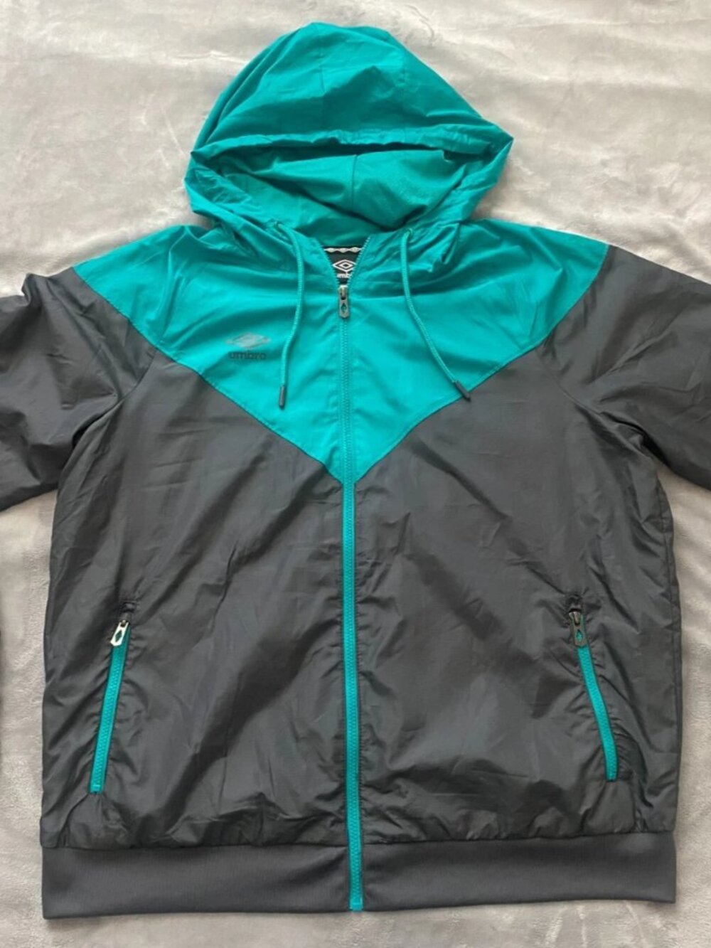 Vintage 90s UMBRO Hooded Windbreaker Jacket